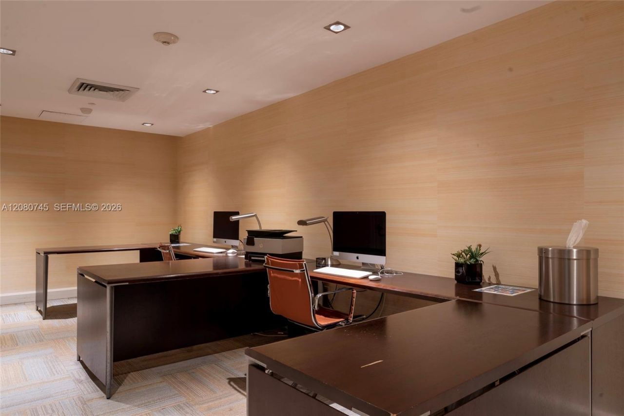 951 Brickell Ave , Unit 2407, Miami, FL 33131 Photo