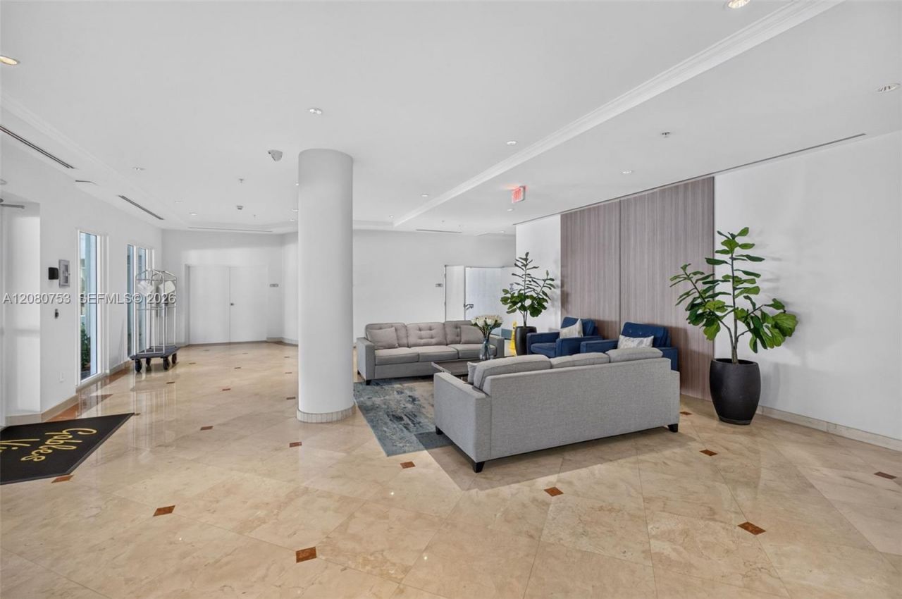 1627 SW 37th Ave, Unit 502, Miami, FL 33145 Photo