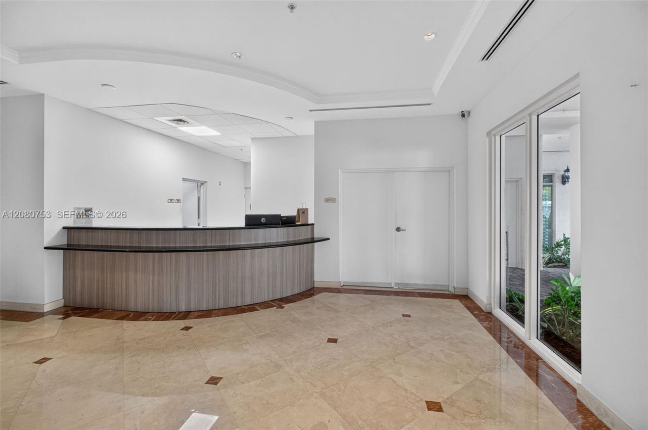 1627 SW 37th Ave, Unit 502, Miami, FL 33145 Photo