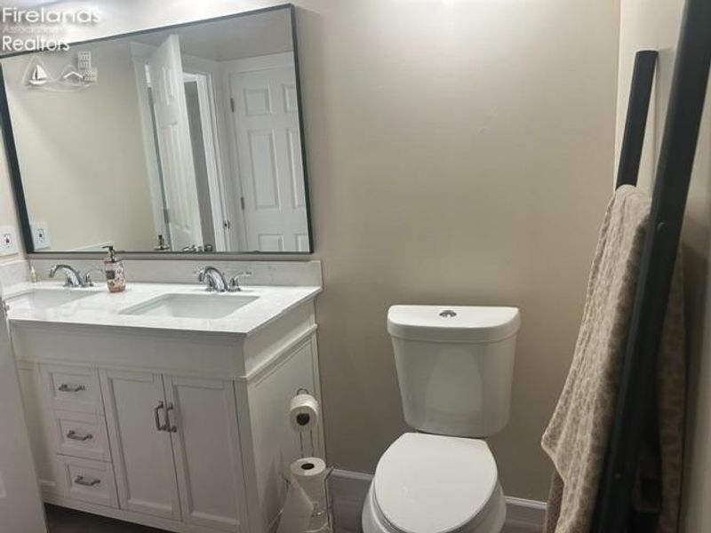 105 River Bend Dr, Unit 4, Norwalk, OH 44857 Photo 10