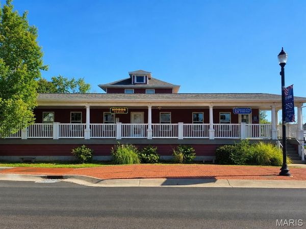 117 Main Street, St Peters, MO 63376