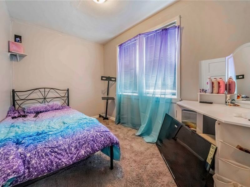 7426 Spafford Road, Cleveland, OH 44105 Photo 21