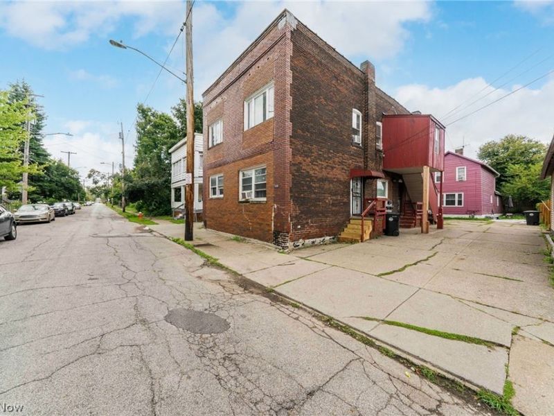 7426 Spafford Road, Cleveland, OH 44105 Photo 7