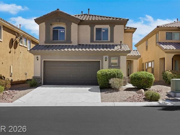 482 Center Green Drive, Las Vegas, NV 89148