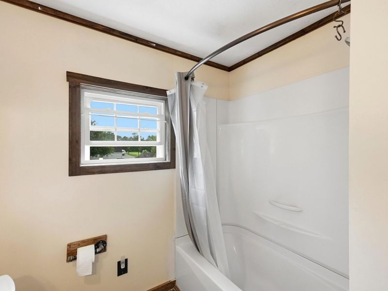 261 E Main Street, Saint Paris, OH 43072 Photo 17