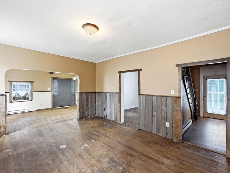 261 E Main Street, Saint Paris, OH 43072 Photo 8