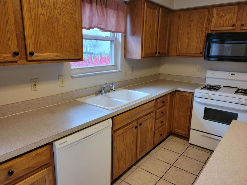 2843 Minuteman Court , Powell, OH 43065 Photo 15
