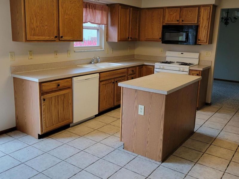 2843 Minuteman Court , Powell, OH 43065 Photo 18