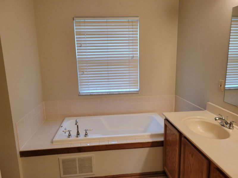 2843 Minuteman Court , Powell, OH 43065 Photo 31