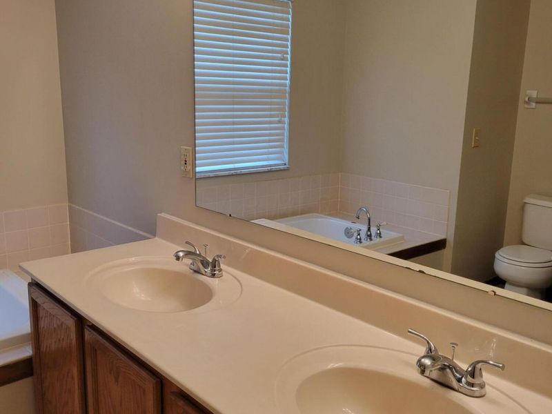2843 Minuteman Court , Powell, OH 43065 Photo 32