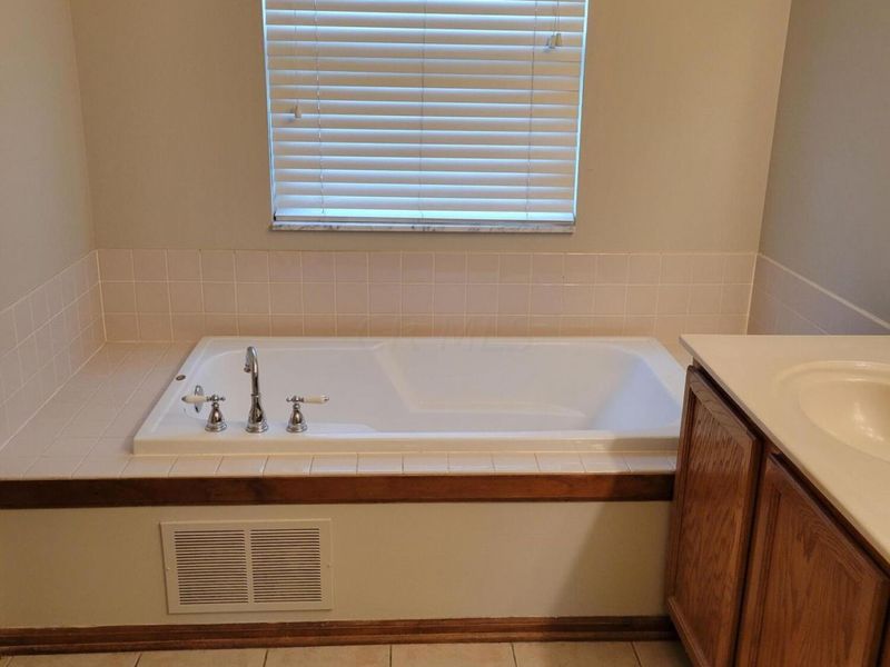 2843 Minuteman Court , Powell, OH 43065 Photo 34