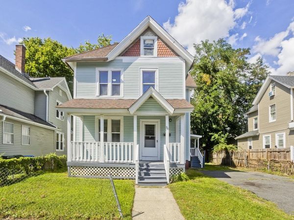 30 Hawthorne St, Springfield, MA 01105