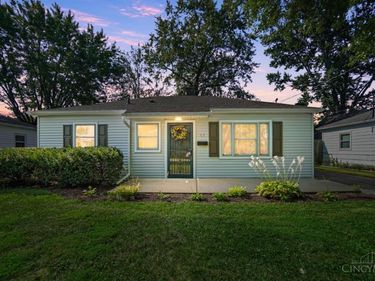 619 Western Avenue, Mason, OH 45040