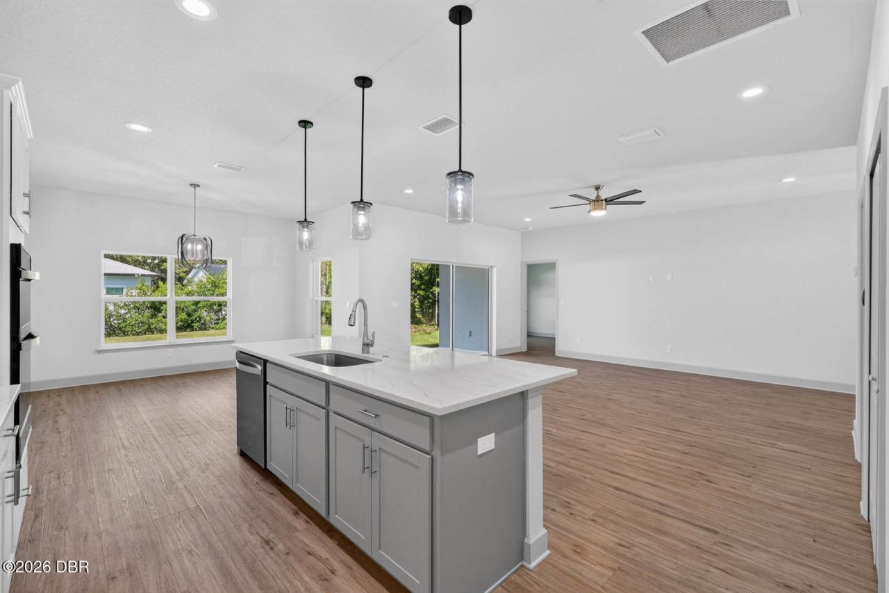 362 Oliver Drive, New Smyrna Beach, FL 32168 Photo