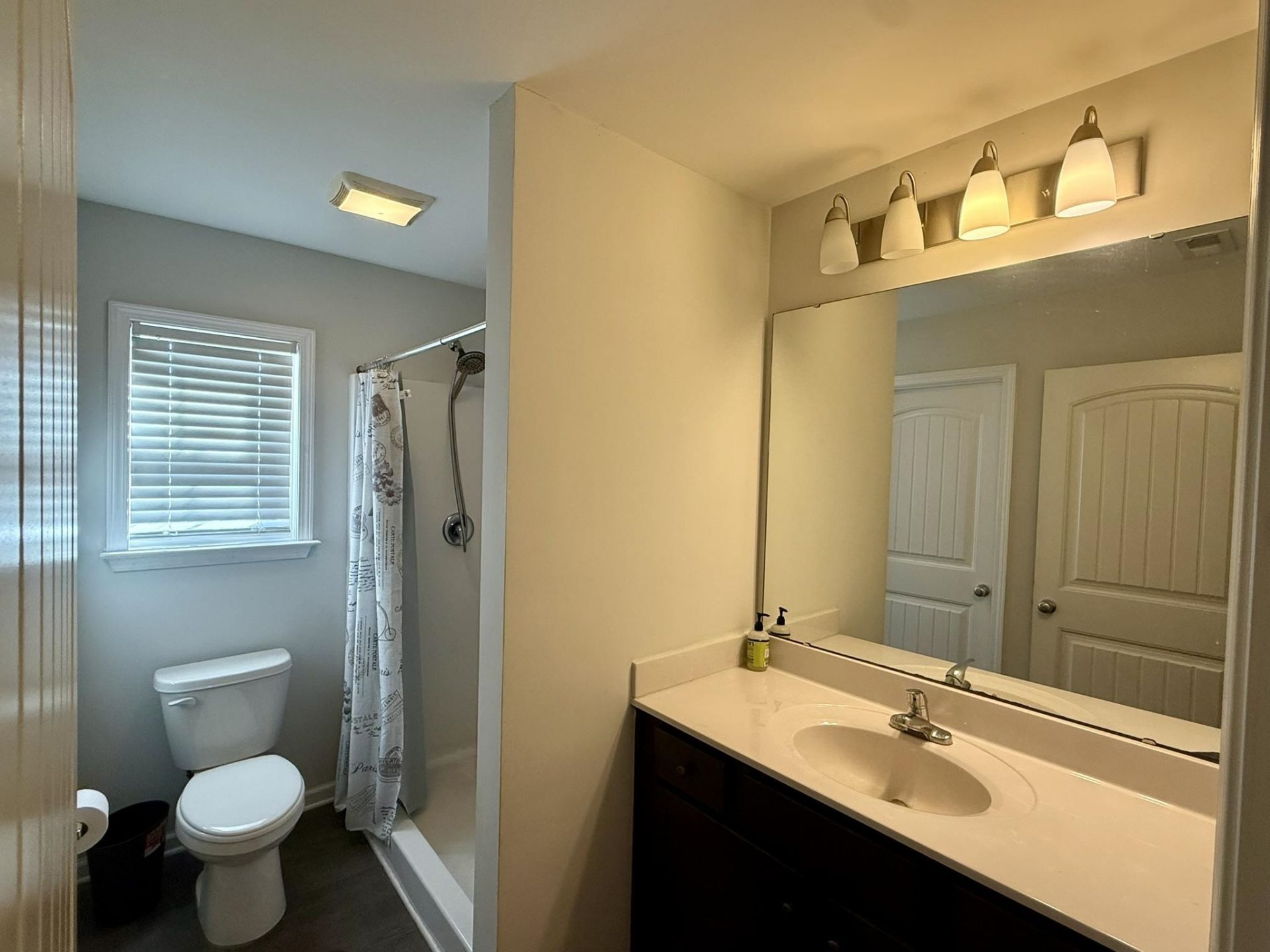 142 Desurrency Ct.  Photo 5