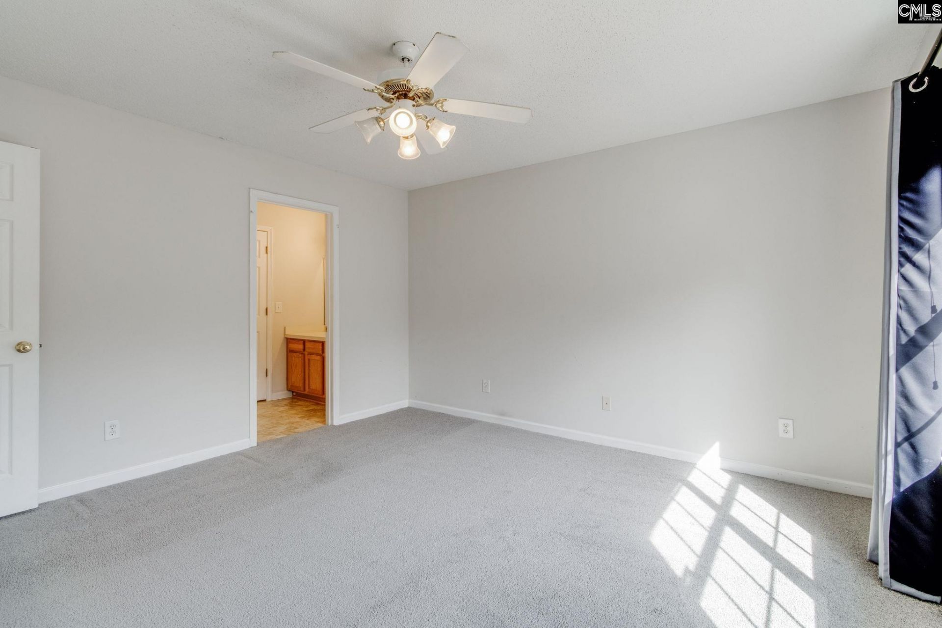 511 Providence Crossing Drive  Photo 17