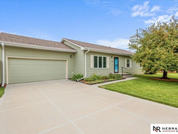 402 7th Street, Waterloo, NE 68069