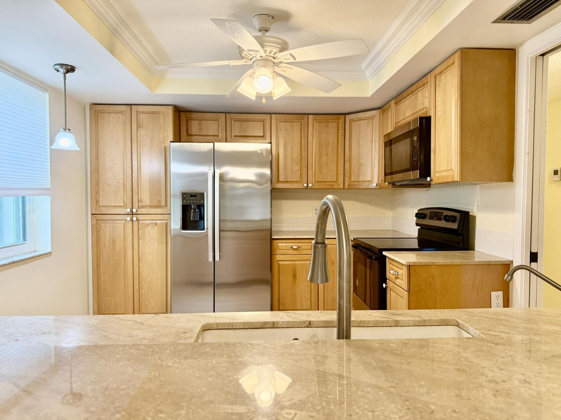 7030 Half Moon Circle, Unit 121, Hypoluxo, FL 33462 Photo