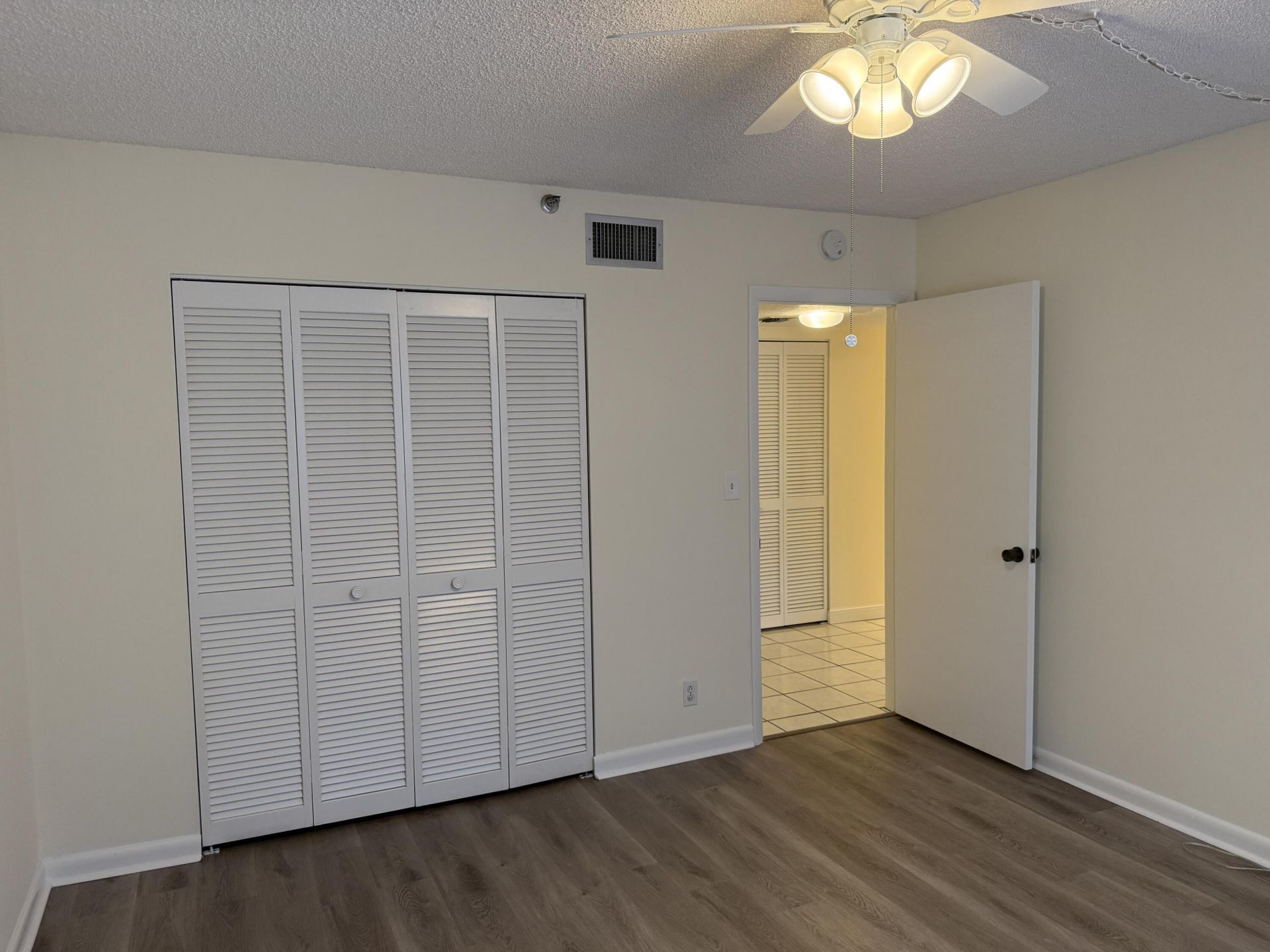 7030 Half Moon Circle, Unit 121, Hypoluxo, FL 33462 Photo