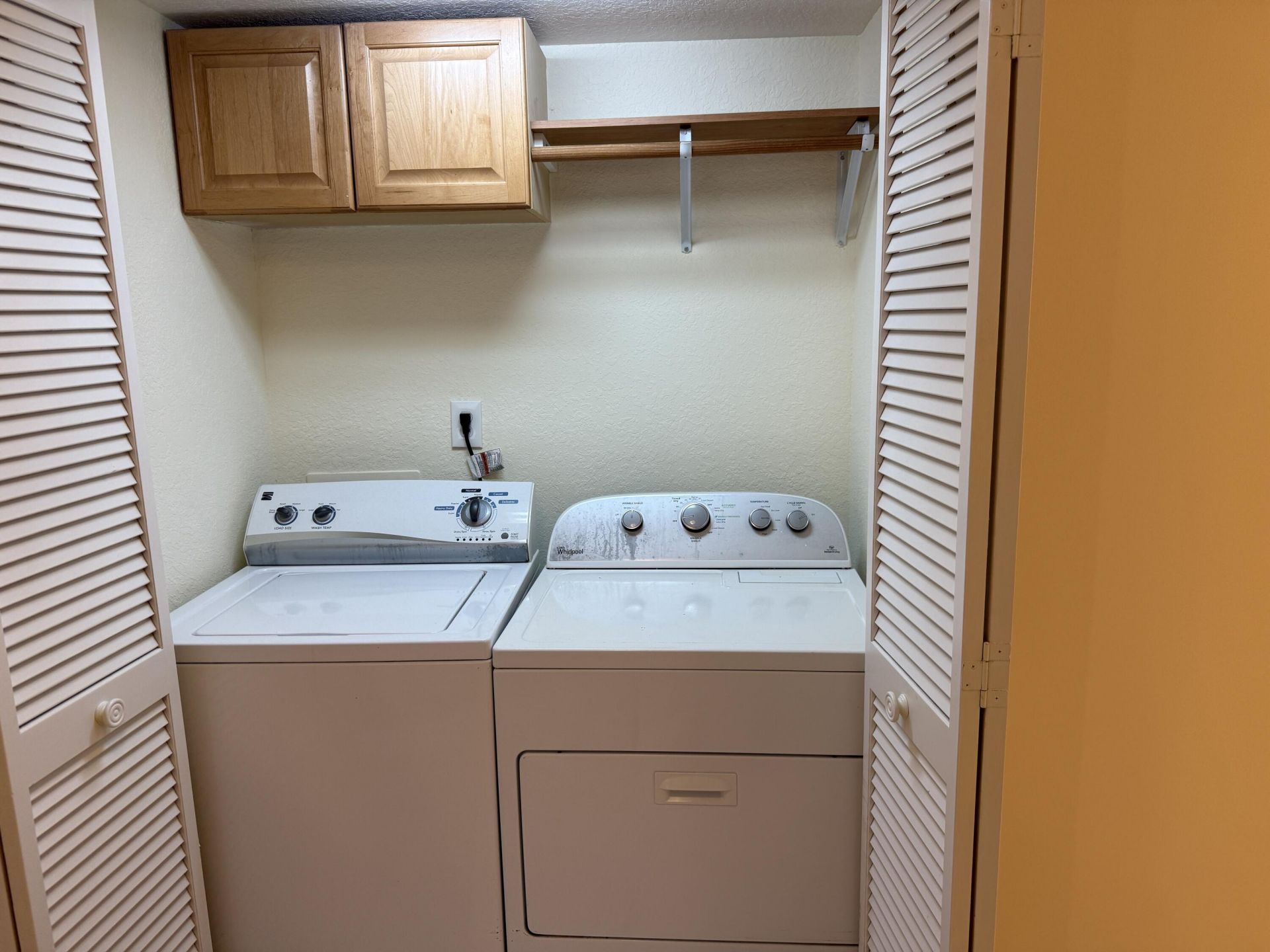 7030 Half Moon Circle, Unit 121, Hypoluxo, FL 33462 Photo