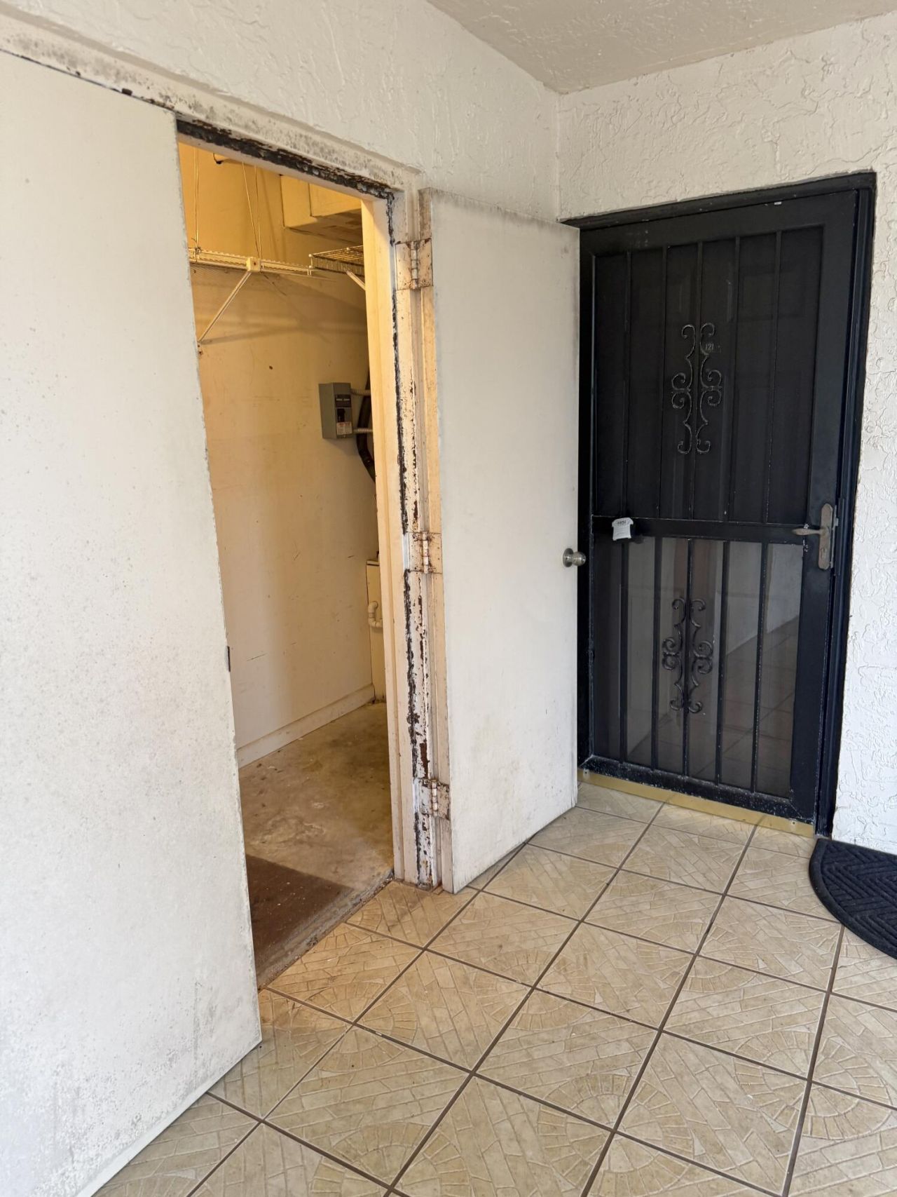 7030 Half Moon Circle, Unit 121, Hypoluxo, FL 33462 Photo
