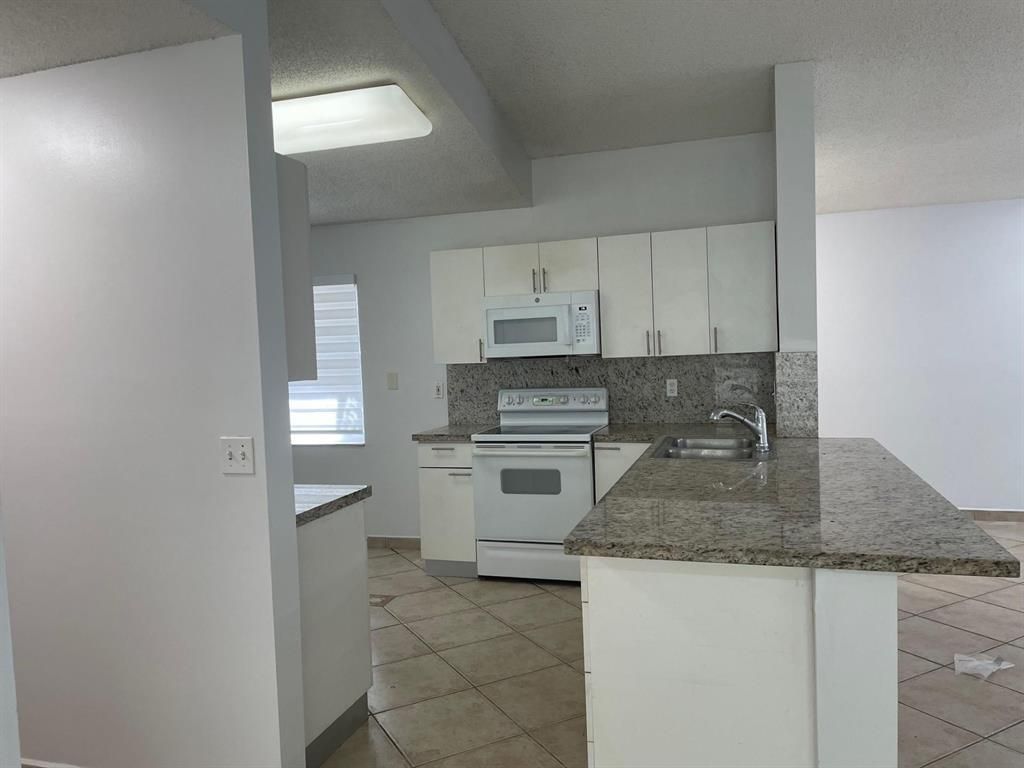17484 SW 22nd Street, Miramar, FL 33029 Photo