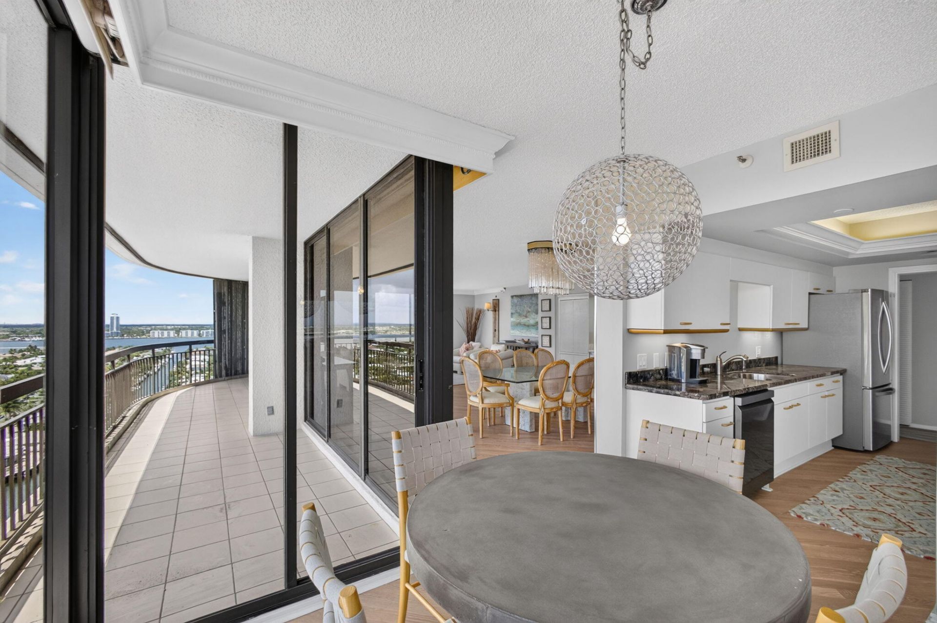 4100 N Ocean Drive, Unit 1904, Singer Island, FL 33404 Photo