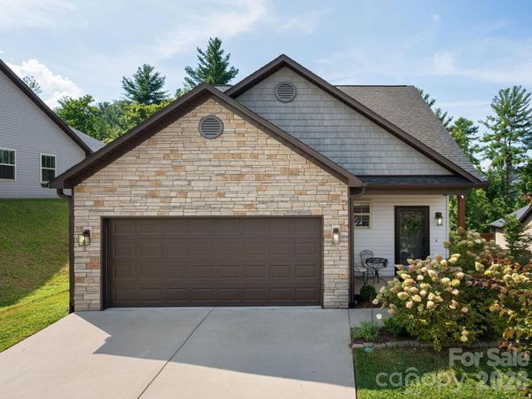 218 Water Leaf Drive , Weaverville, NC 28787