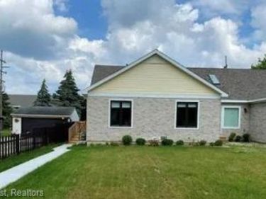 3121 Cherry Tree Lane , Ann Arbor, Mi 48108