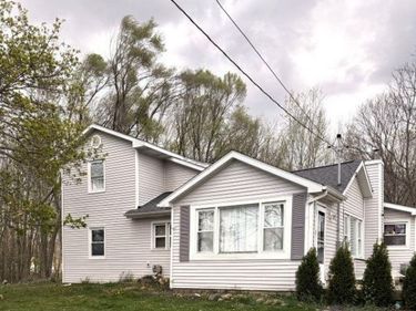 510 Maple Street, Leslie, Mi 49251