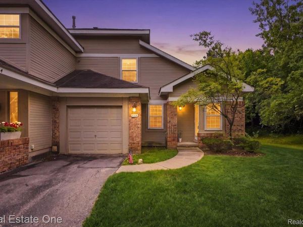 6622 Fieldstone Court, West Bloomfield Township, Mi 48322