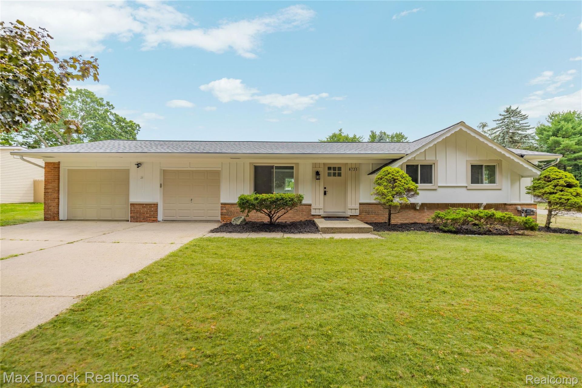 8735 Ringwood Drive, Commerce Township, Mi 48382 Main Photo