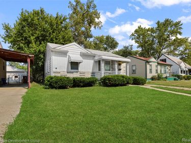 27044 New York Street , Inkster, Mi 48141