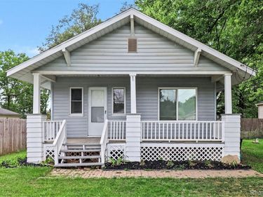 2200 S Term Street , Burton, Mi 48519