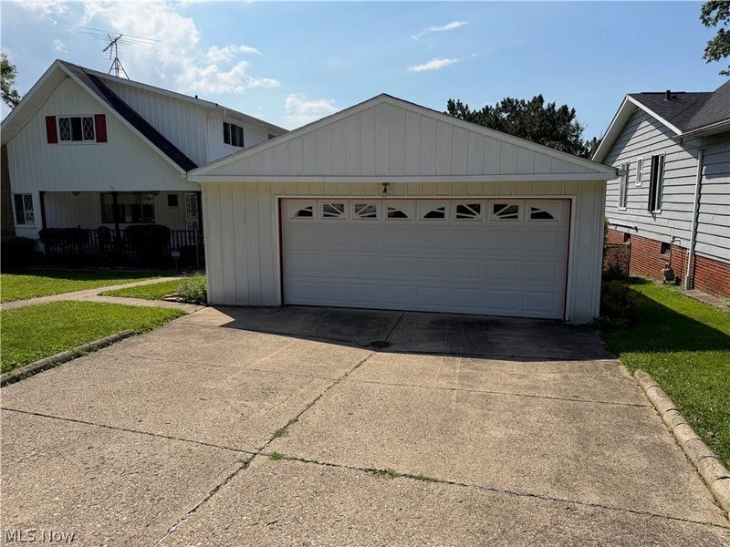 8595 Band Drive , Garfield Heights, OH 44125 Photo 40