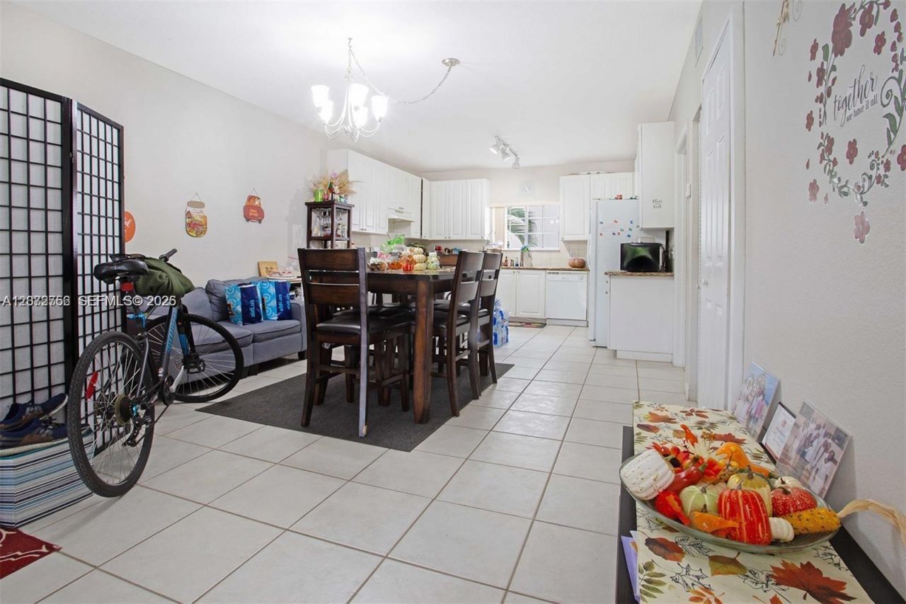 911 Hillcrest Ct, Unit 7, Hollywood, FL 33021 Photo