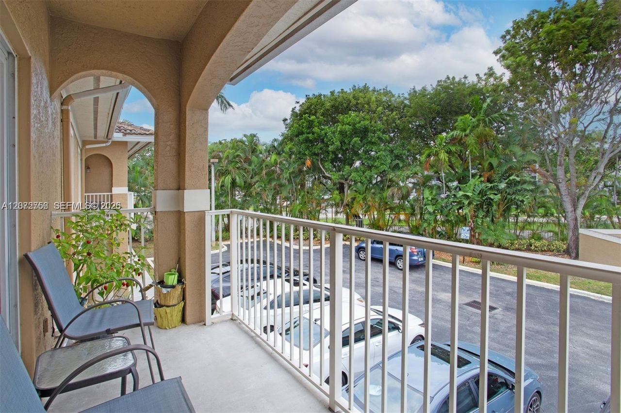911 Hillcrest Ct, Unit 7, Hollywood, FL 33021 Photo