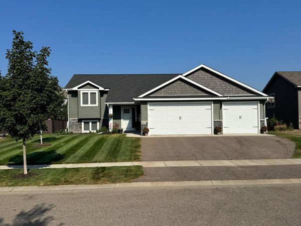 3177 Kingston Street, River Falls, WI 54022
