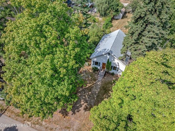 306 Washington St, Dover, ID 83825