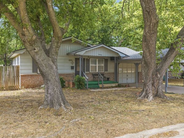 125 Frances Street , Healdton, OK 73438