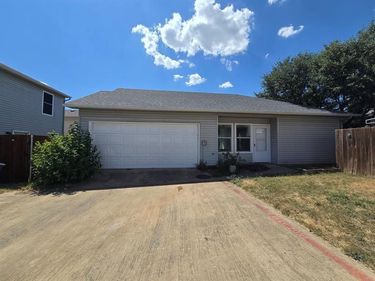 1705 Tabasco Plaza , Dallas, TX 75211