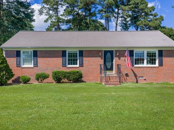 1097 Timberneck Rd, DELTAVILLE, VA 23043