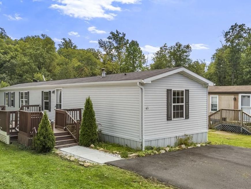 63 Erica Circle, Honey Brook, PA 19344 Main Photo