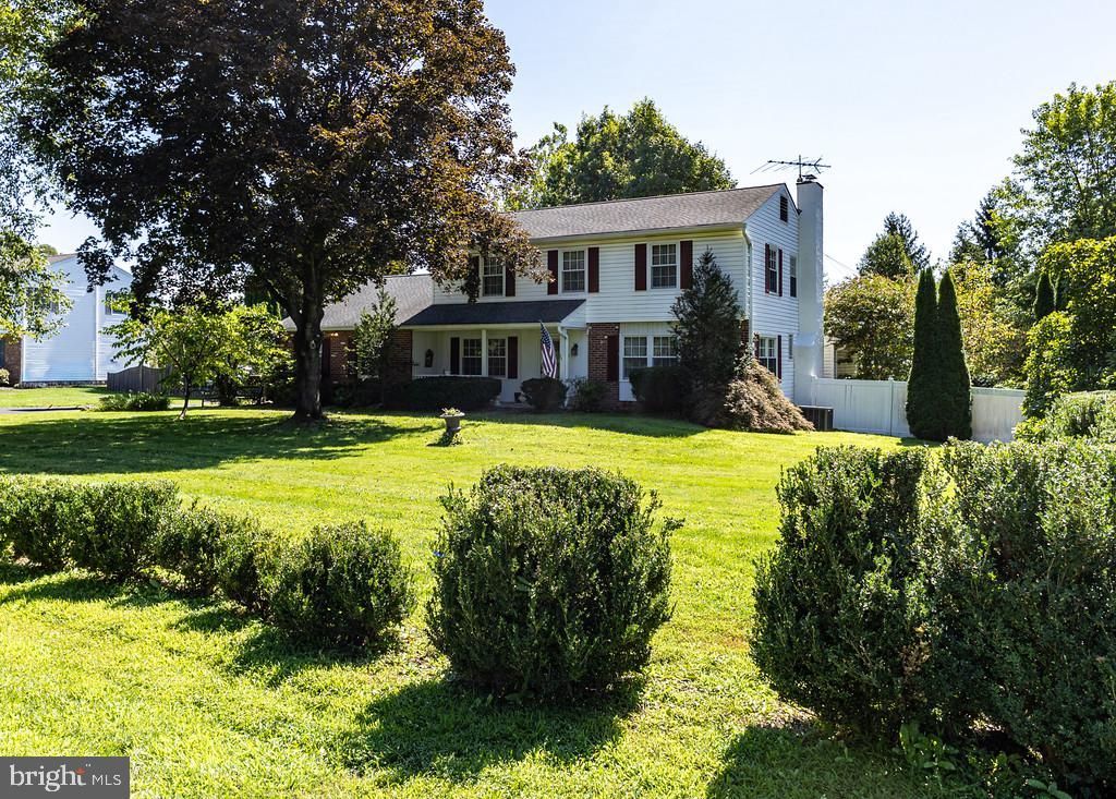 28 VALLEY VIEW DRIVE , FOUNTAINVILLE, PA 18923