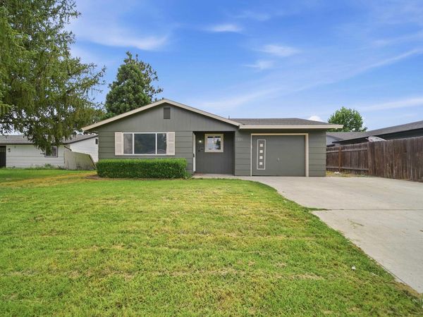 125 Donna Dr, Middleton, ID 83644