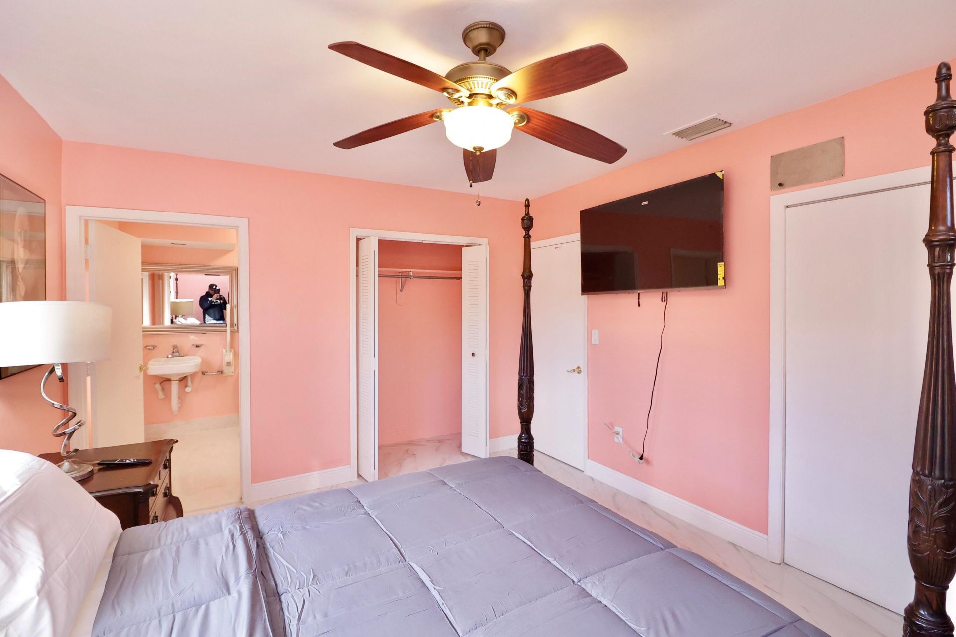 842 NE 154th Street, Miami, FL 33162 Photo