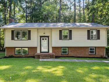 8305 Bells Lake Road, Apex, NC 27539
