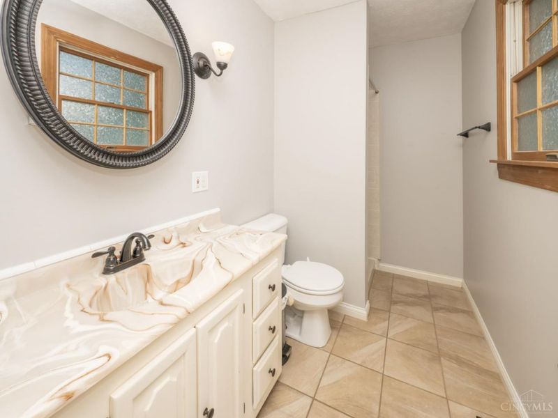 744 Stuart Lane, Union Township, OH 45245 Photo 15