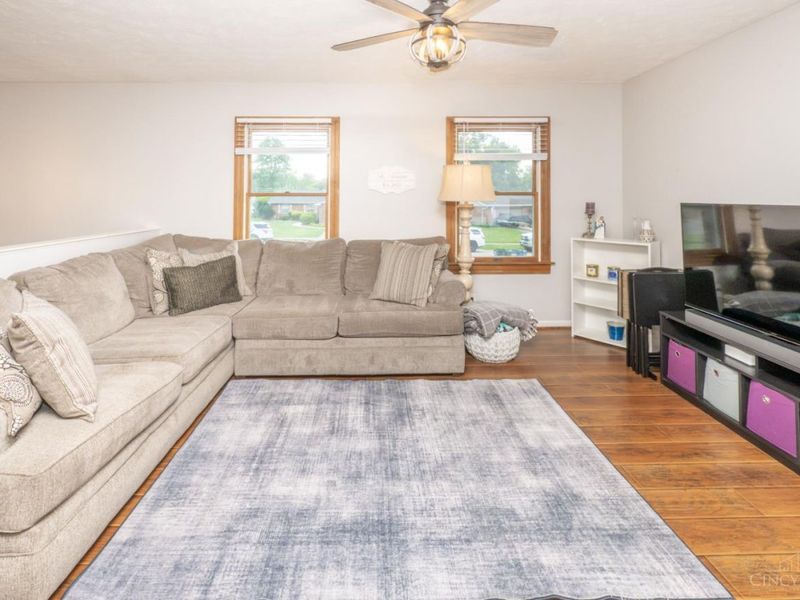 744 Stuart Lane, Union Township, OH 45245 Photo 5