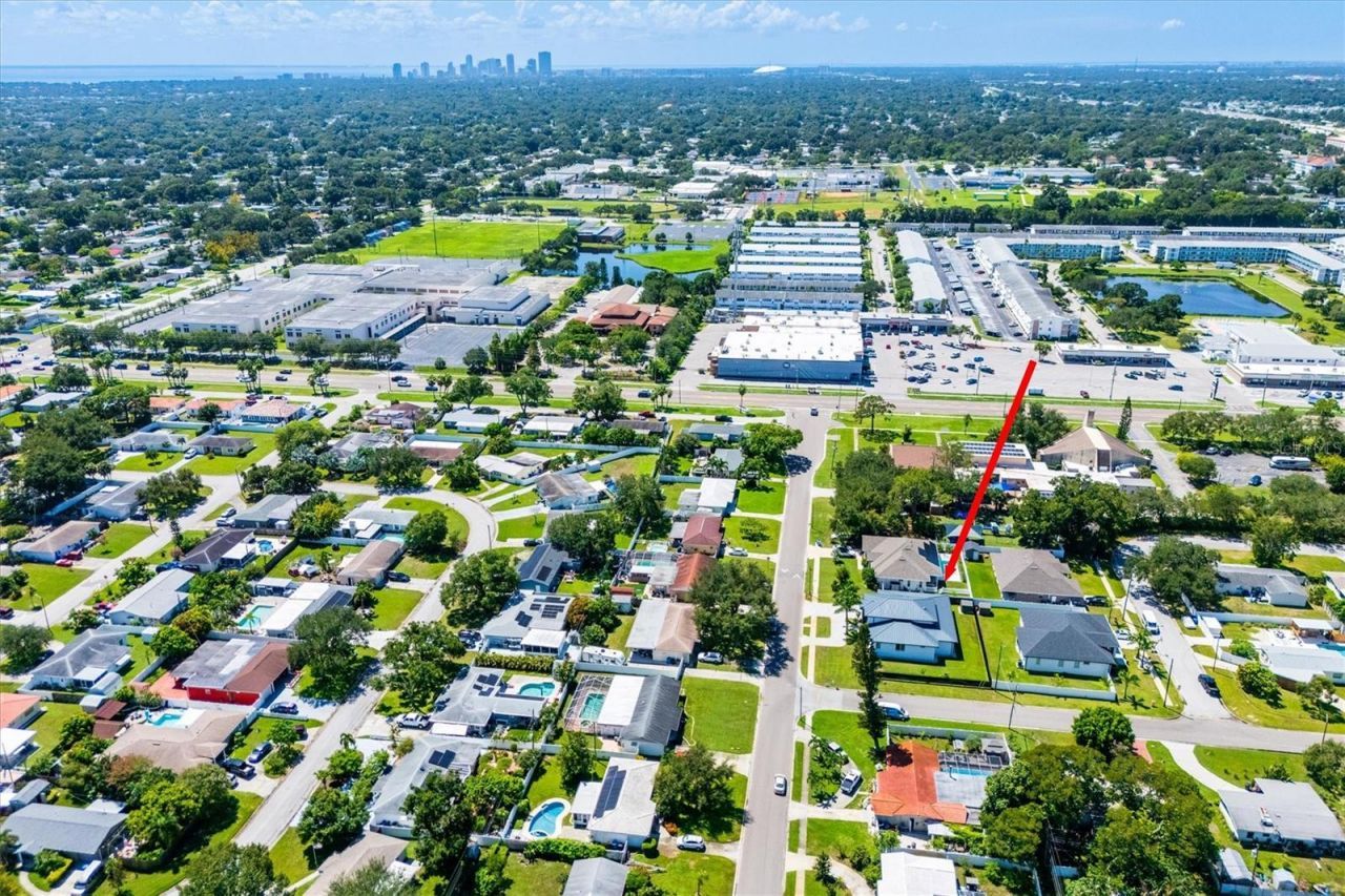 6396 18th Street N, Saint Petersburg, FL 33702 Photo